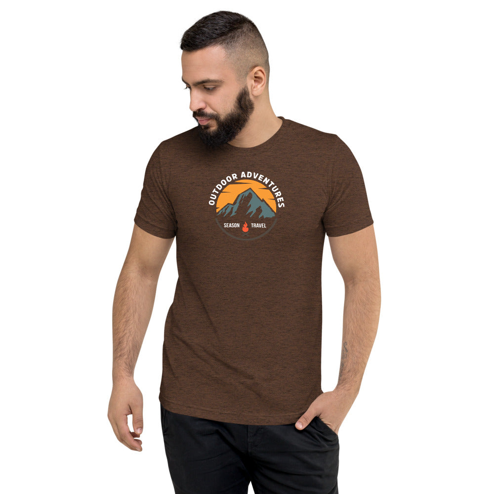 Outdoor Travel Adventures Men T-Shirt | EMENEVO